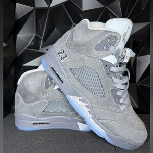 Jordan Retro 5 Cool Gray Sneakers